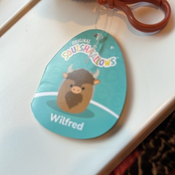 Wilfred clip Squishmallow - Picture 2 of 3